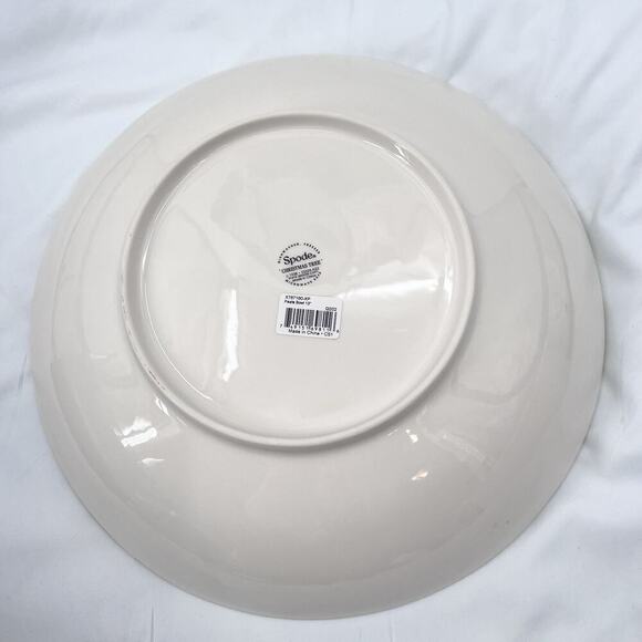 Spode Christmas Tree Porcelain 13 Inch Pasta Bowl - Picture 5 of 9